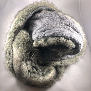 Juicy Couture Artificial Fur Grey Snood Scarf